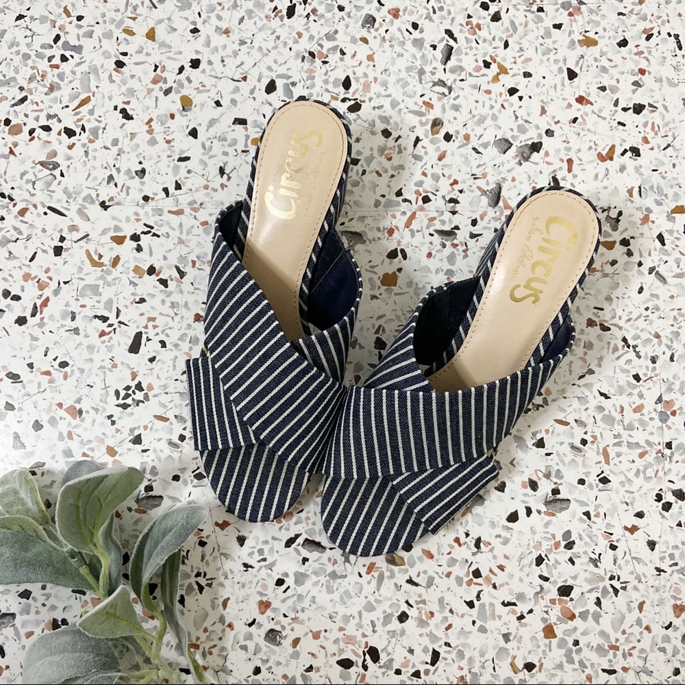 SAM EDELMAN | Circus Block Heel Mule Striped Navy